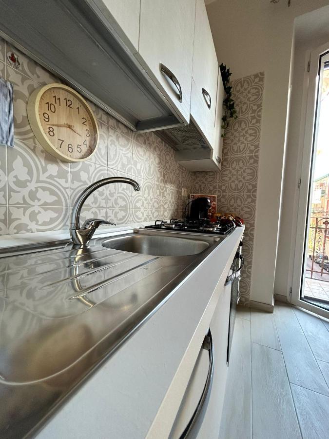 B8 Apartment Bari Bagian luar foto